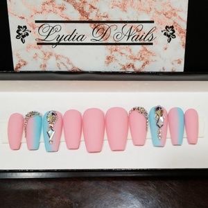 Gender reveal/ cotton candy press-on nails